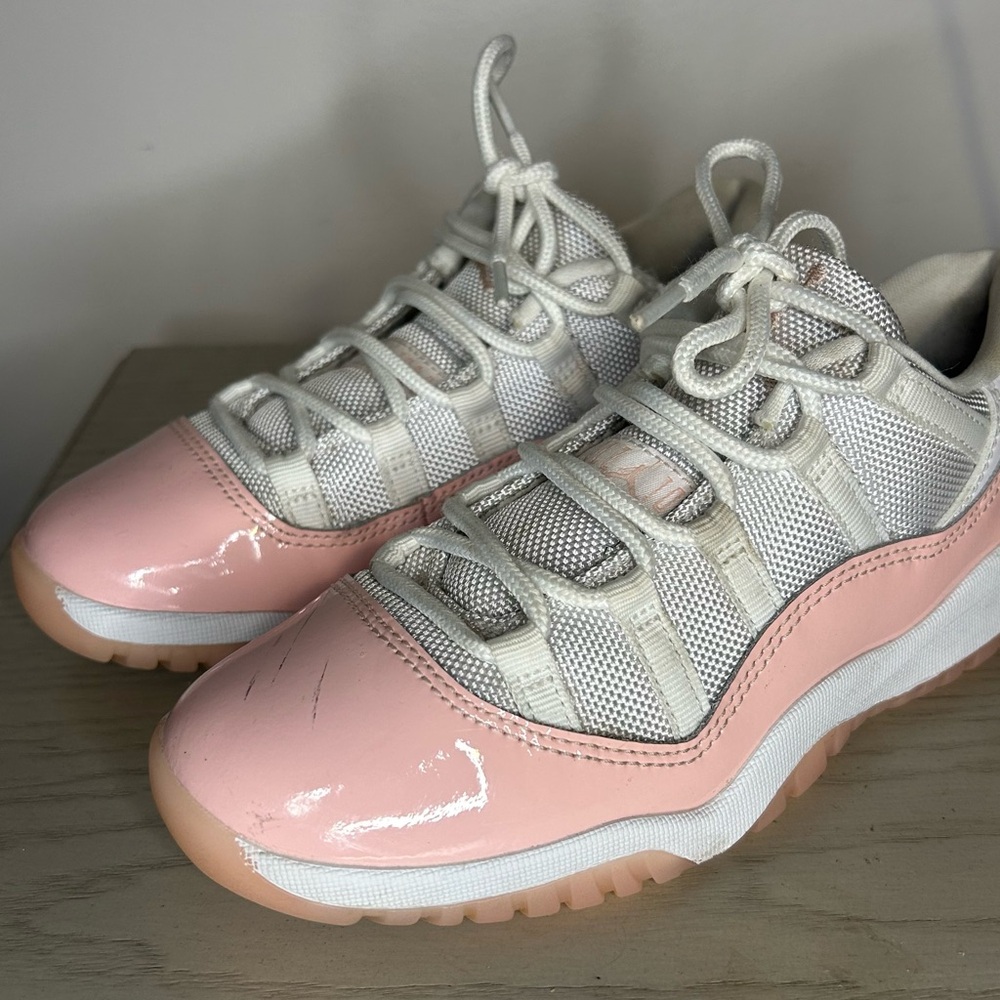 Jordan Kids Sneakers in Pink and White